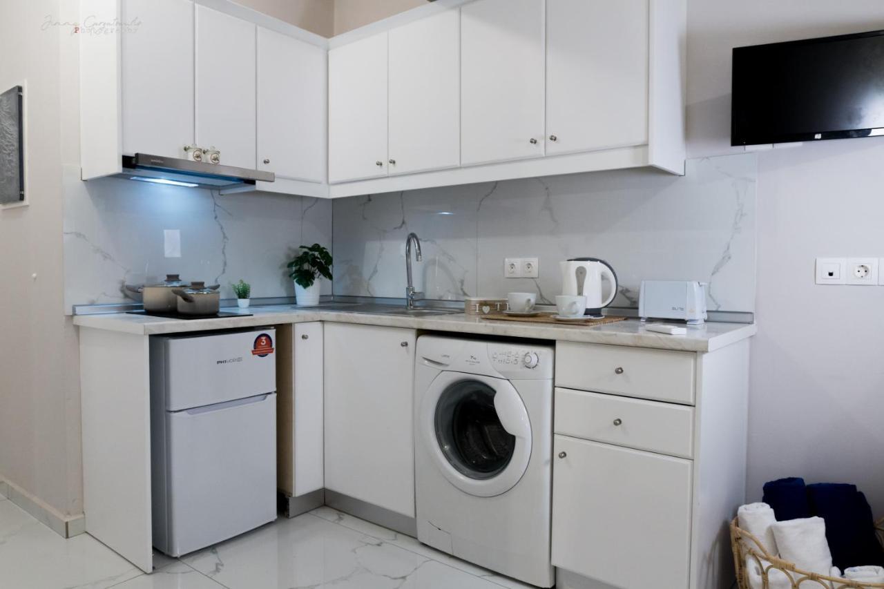 Sunset Brand New Luxury Apt With Pool & Sea View Karpathos Exteriör bild